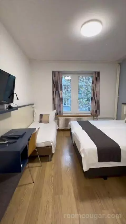 Triple Room (#102) bed picture #7