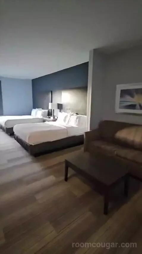 Suite with Two Beds (#320) bed picture #4