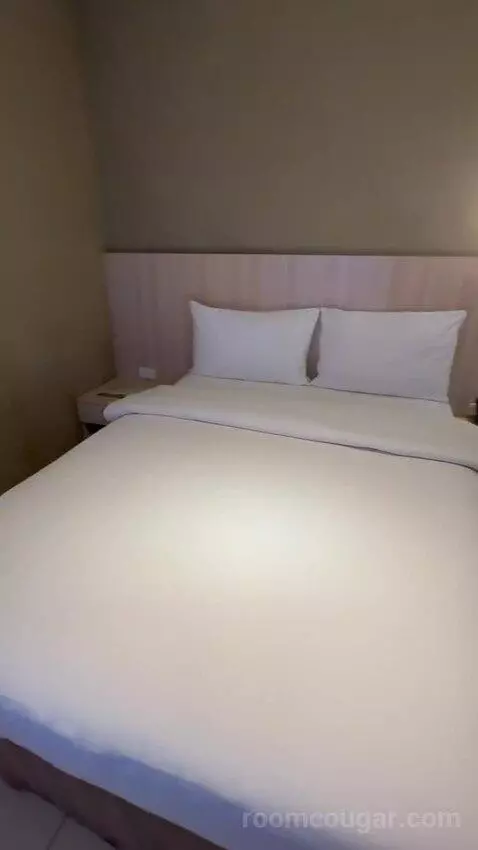 Triple Room (#1515) bed picture #9