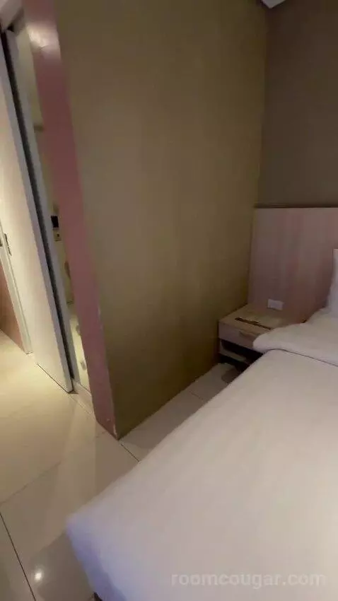 Triple Room (#1515) bed picture #12