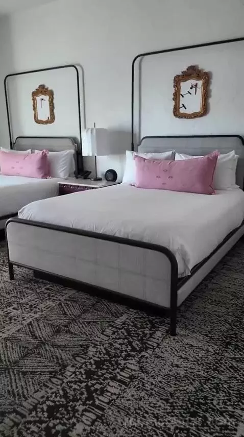 Queen Room with Two Queen Beds, Balcony and Ocean View (#3101) bed picture #5