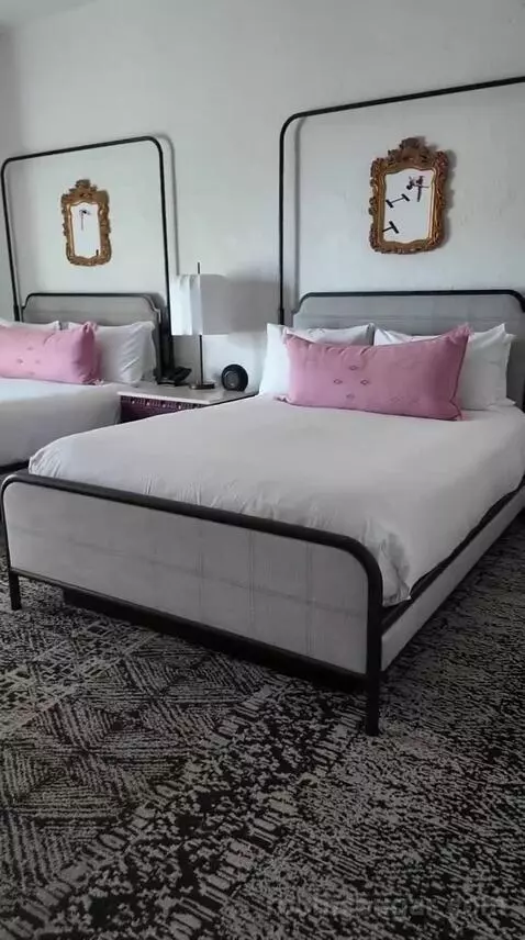 Queen Room with Two Queen Beds, Balcony and Ocean View (#3101) bed picture #6