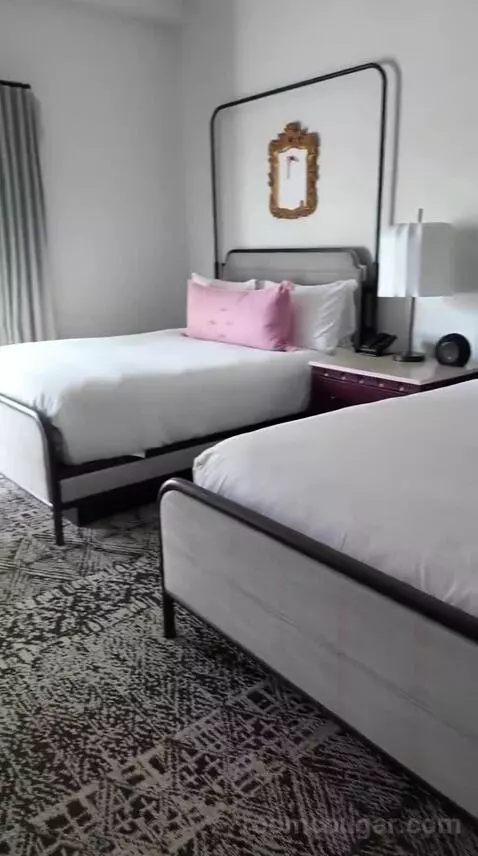 Queen Room with Two Queen Beds, Balcony and Ocean View (#3101) bed picture #9