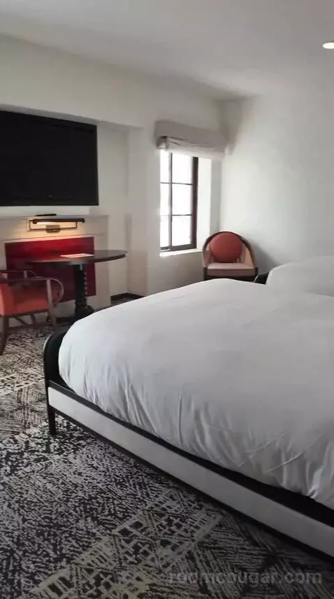 Queen Room with Two Queen Beds (#1121) bed picture #1