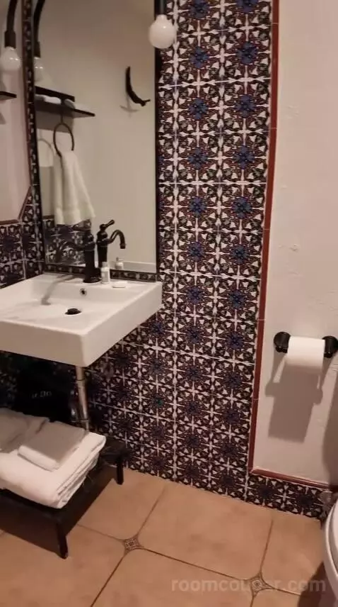 Queen Room with Two Queen Beds (#1121) bathroom picture #7