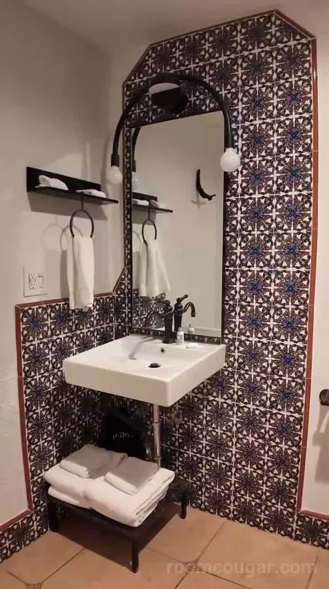 Queen Room with Two Queen Beds (#1121) bathroom picture #10