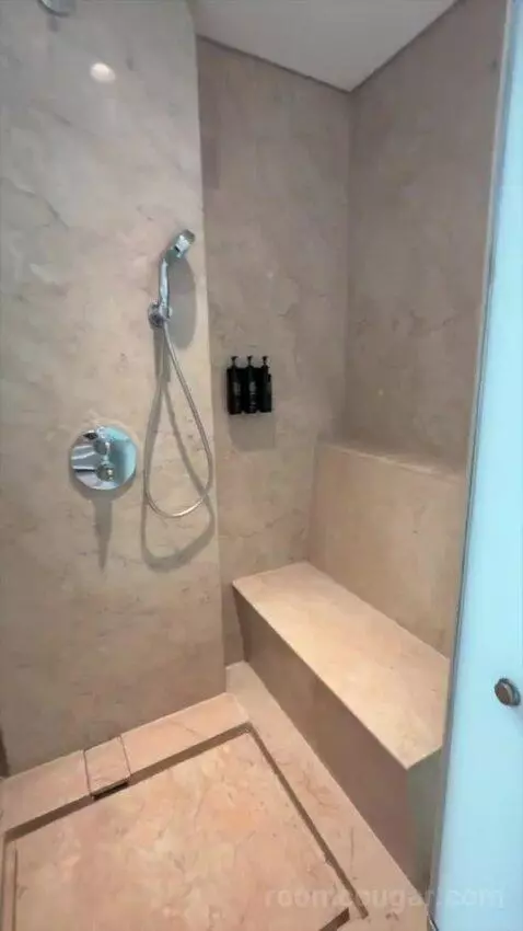 Grand Deluxe Twin Room (#1951) bathroom picture #4