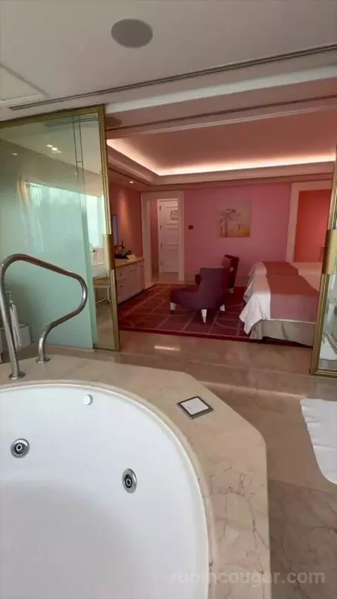 Grand Deluxe Twin Room (#1951) bathroom picture #9