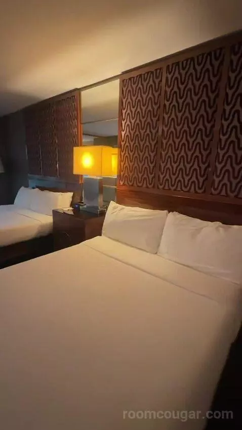 Stay Well Executive Two Queen Suite (#16203) bed picture #3