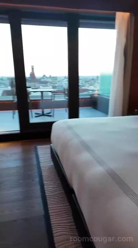 Junior Suite with Terrace (#715) bed picture #9