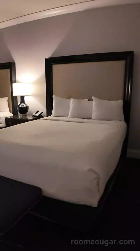 Palace Premium Room, 2 Queen Beds (#535) bed picture #8