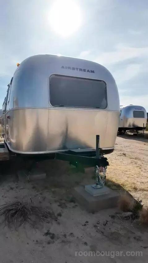 Airstream Suite (#149) picture #3