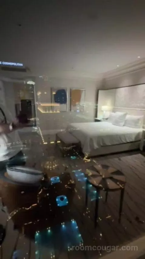 Remodeled Penthouse Suite (#30058) bed picture #7