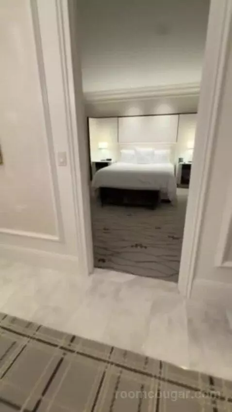 Remodeled Penthouse Suite (#30058) picture #10