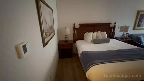 Triple Room (#112) bed picture #3