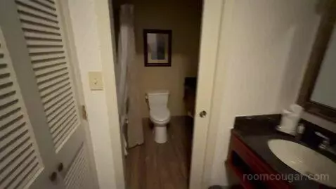 Triple Room (#112) bathroom picture #1