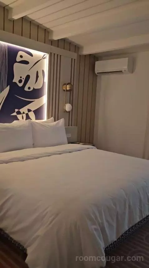 Standard (#439) bed picture #3