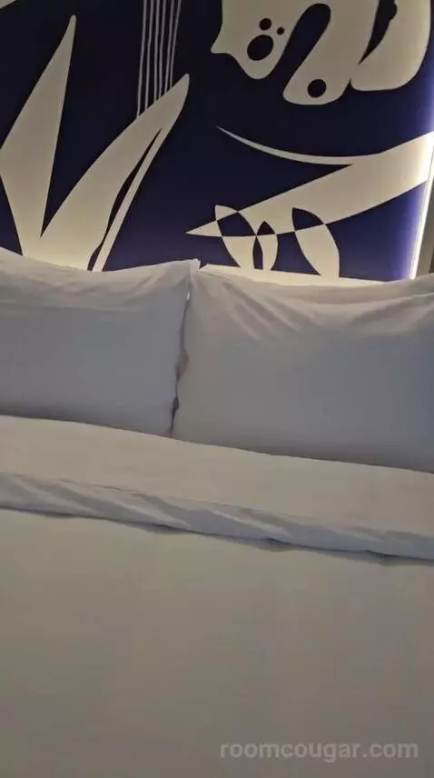 Standard (#439) bed picture #4