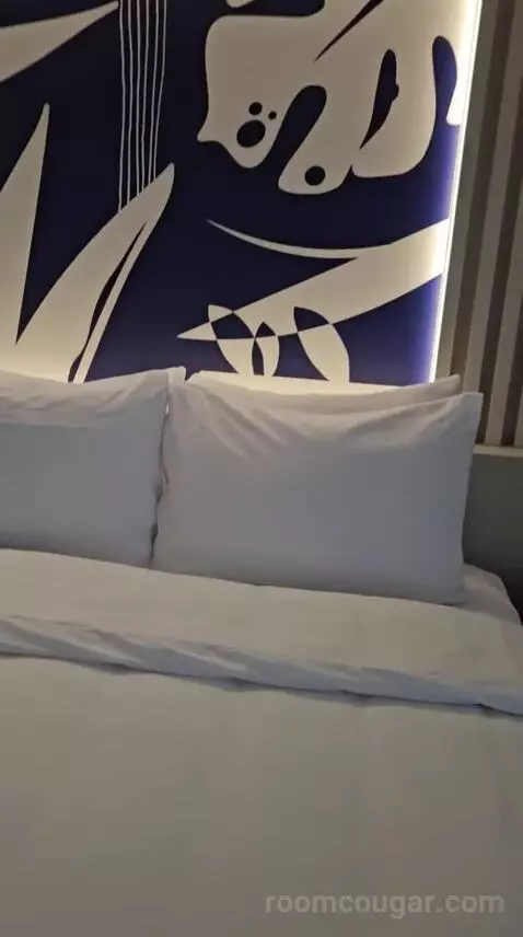 Standard (#439) bed picture #6