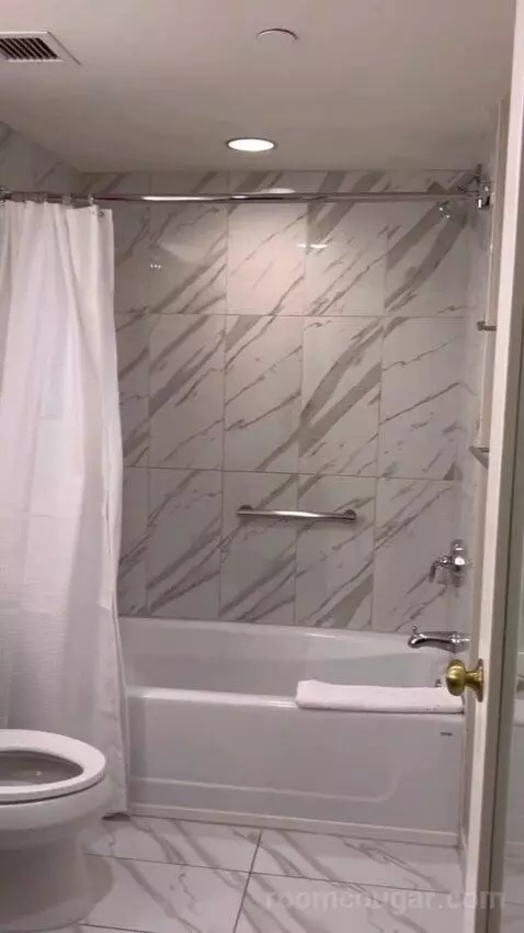 Havana Ocean View Executive Room 1 King (#6035) bathroom picture #4