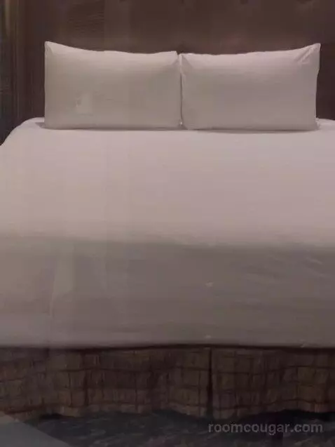 Tower One Bedroom Suite bed picture #9