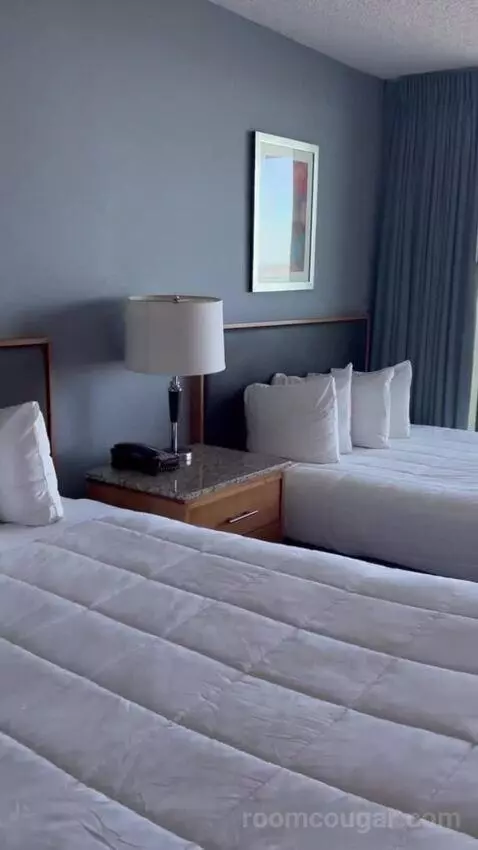 Deluxe Studio with Two Double Beds (#2809) bed picture #10