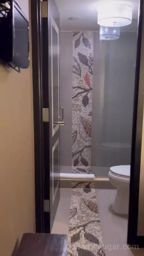 North Tower 2 Bedroom Suite (#1507) bathroom picture #9