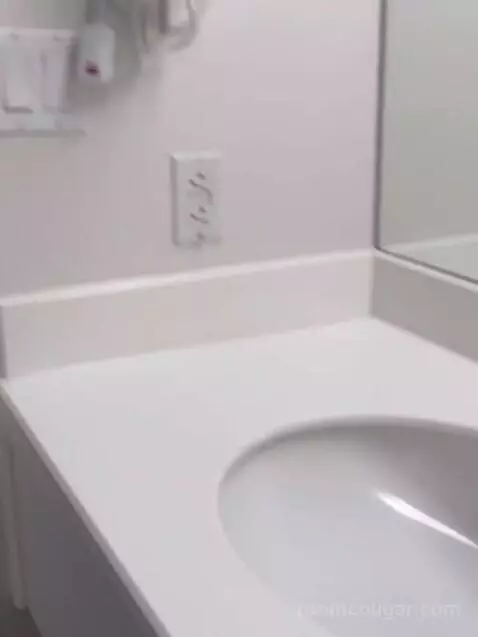 West One Bedroom Suite 1 King (#4736) bathroom picture #9