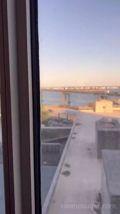Coastal Tower, Luxury, 1 King (#623) view picture #2