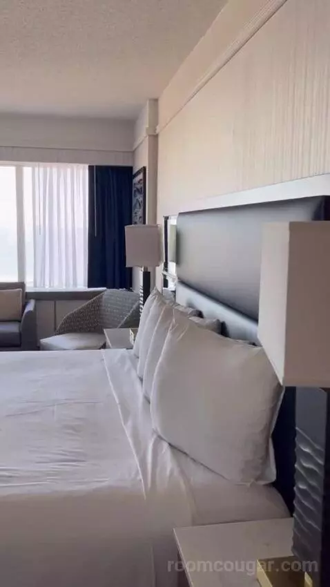 Renovated! Bally’s Tower Junior Suite City View (#3424) bed picture #4