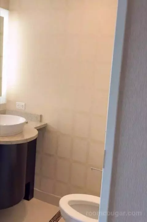 Suite (#1819) bathroom picture #1
