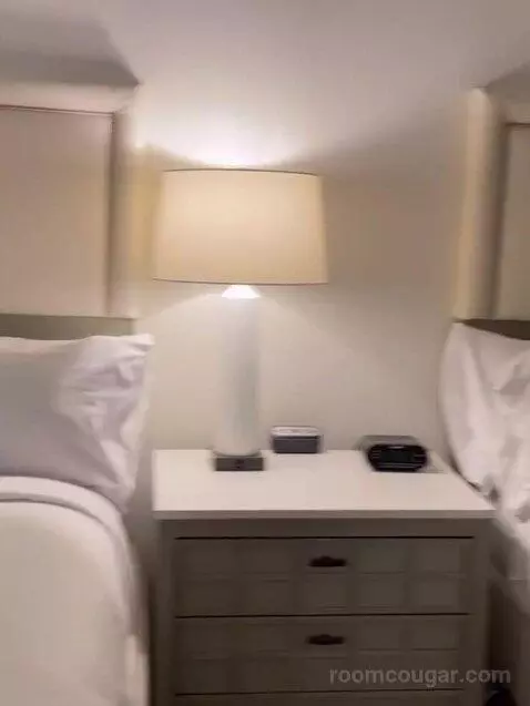 2 Bedroom Villa, Close To the Beach, Balcony bed picture #1
