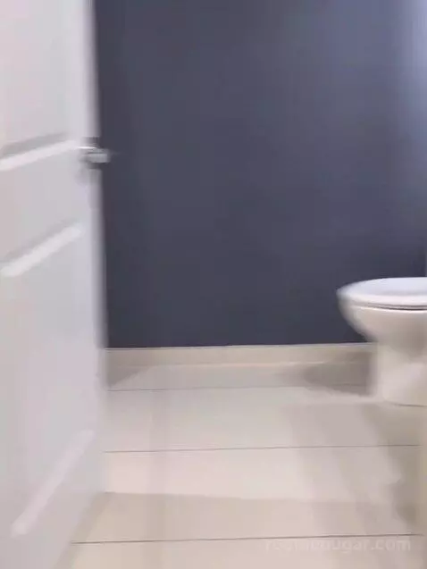 1 Bedroom Suite, 1 King, Sofa Bed bathroom picture #2