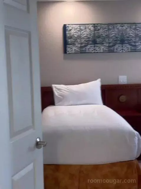 Signature Two Bedroom Suite bed picture #10