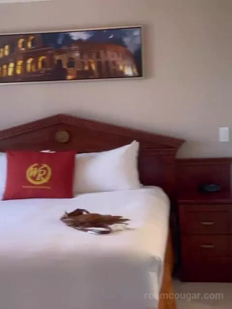Signature Two Bedroom Suite bed picture #4