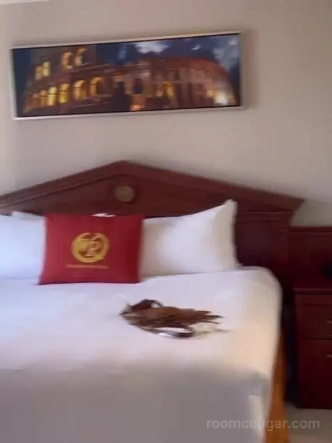 Signature Two Bedroom Suite bed picture #5