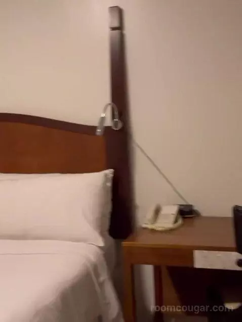 Two-Bedroom Villa bed picture #11