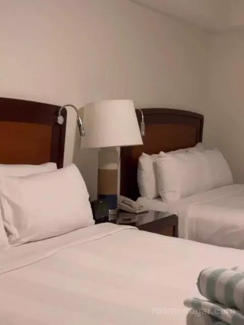 Two-Bedroom Villa bed picture #3