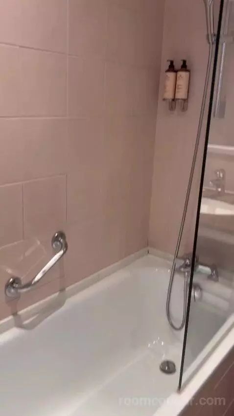 Classic Double Room (#40) bathroom picture #6