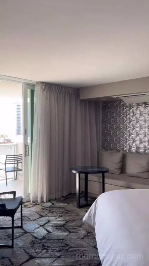 King Room with Oceanfront - Low Floor (#503) bed picture #1