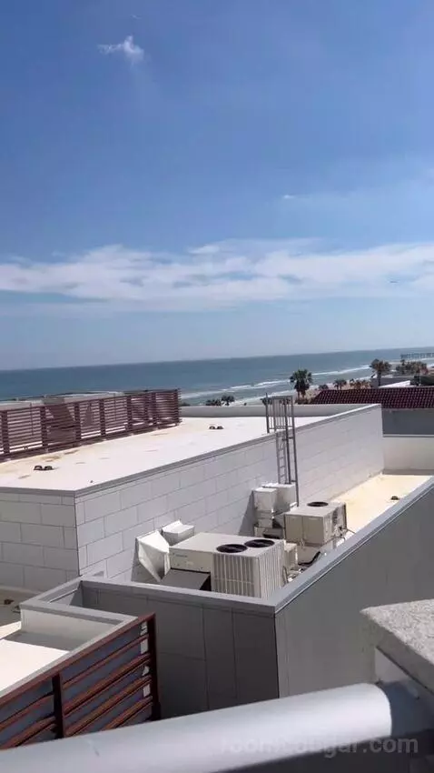 King Room with Oceanfront - Low Floor (#503) view picture #9