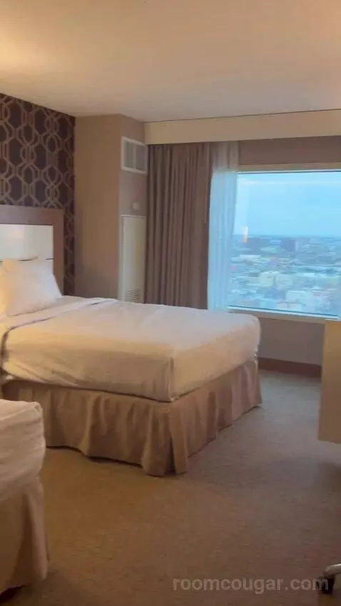 Havana Premium Room 2 Queen (#5528) bed picture #4