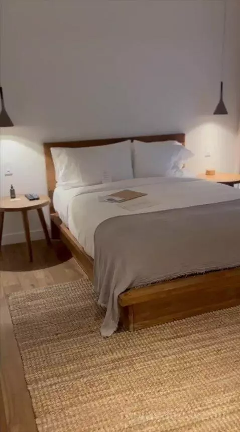 Ground Floor Room (#1) bed picture #11