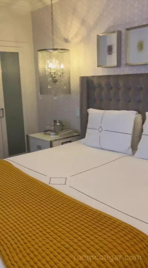 Premier Room (#1106) bed picture #6
