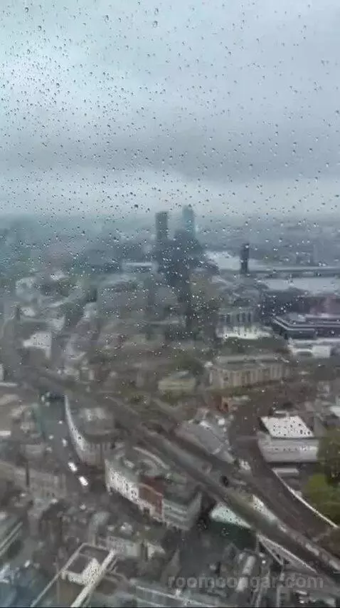 Iconic Shard Suite view picture #11