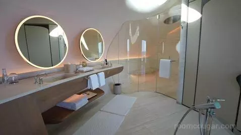 Overwater Villas bathroom picture #7