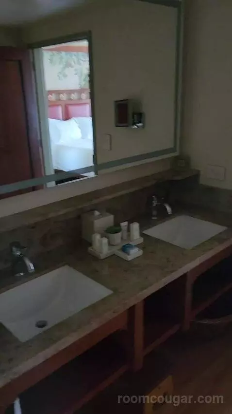 2 Bedroom Suite (#4327-4329) picture #6