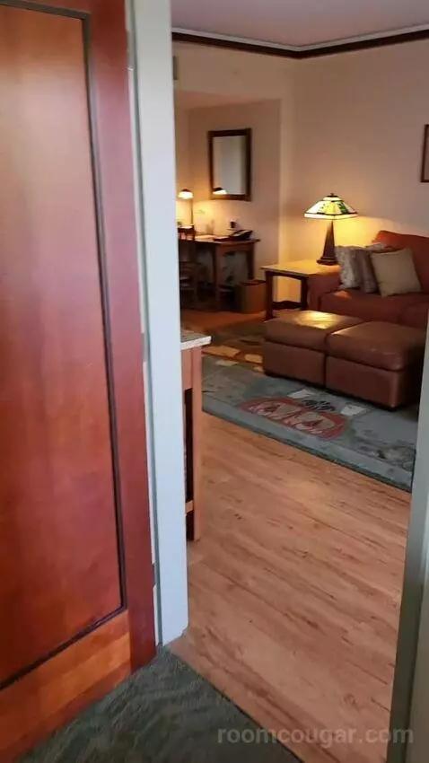 2 Bedroom Suite (#4327-4329) picture #10
