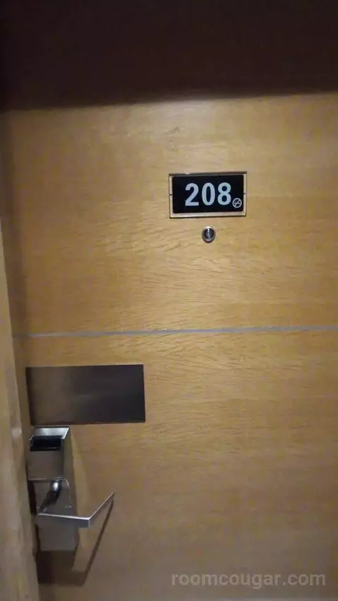 Double Room (#208) picture #1