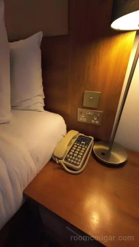 Double Guest Room (#633) bed picture #9